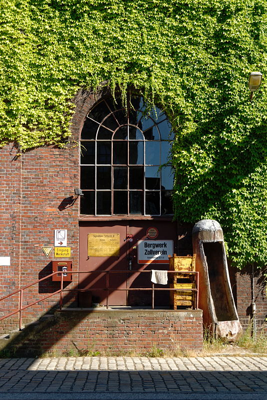 060715-172403-Essenb_Web_x800